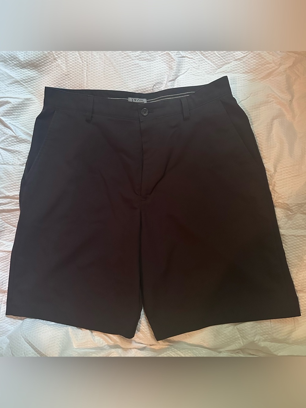 Izod Men's Black Flat-Front Performance Shorts
